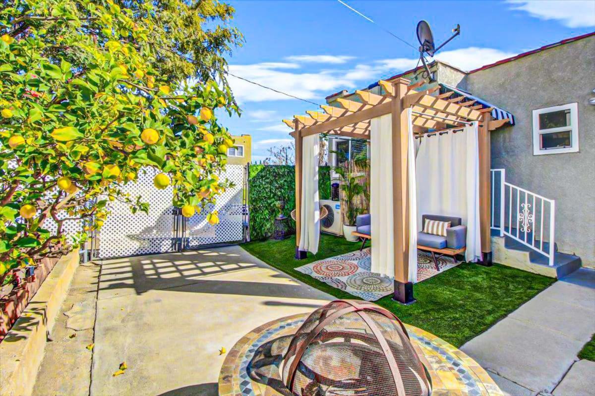 Modern 2-Bedroom Haven In The Heart Of La- Hud-Vp Los Angeles Esterno foto